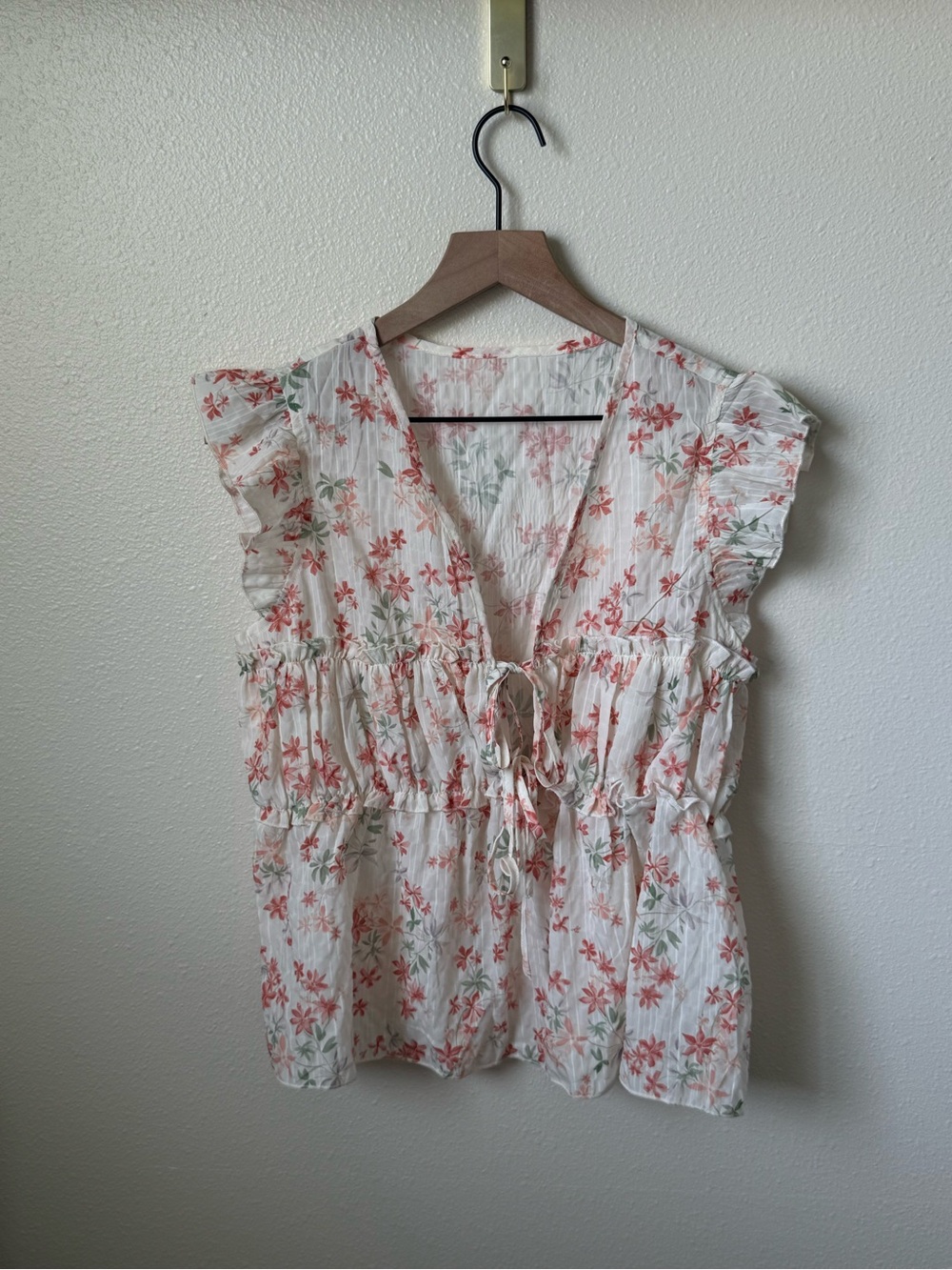 Boutique Brand Floral Tie-Front Flutter Sleeve Top